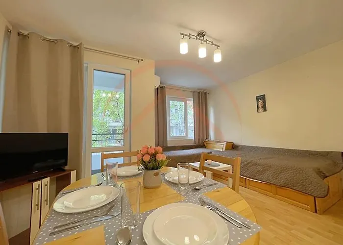 Апартаменты In The Heart Of *